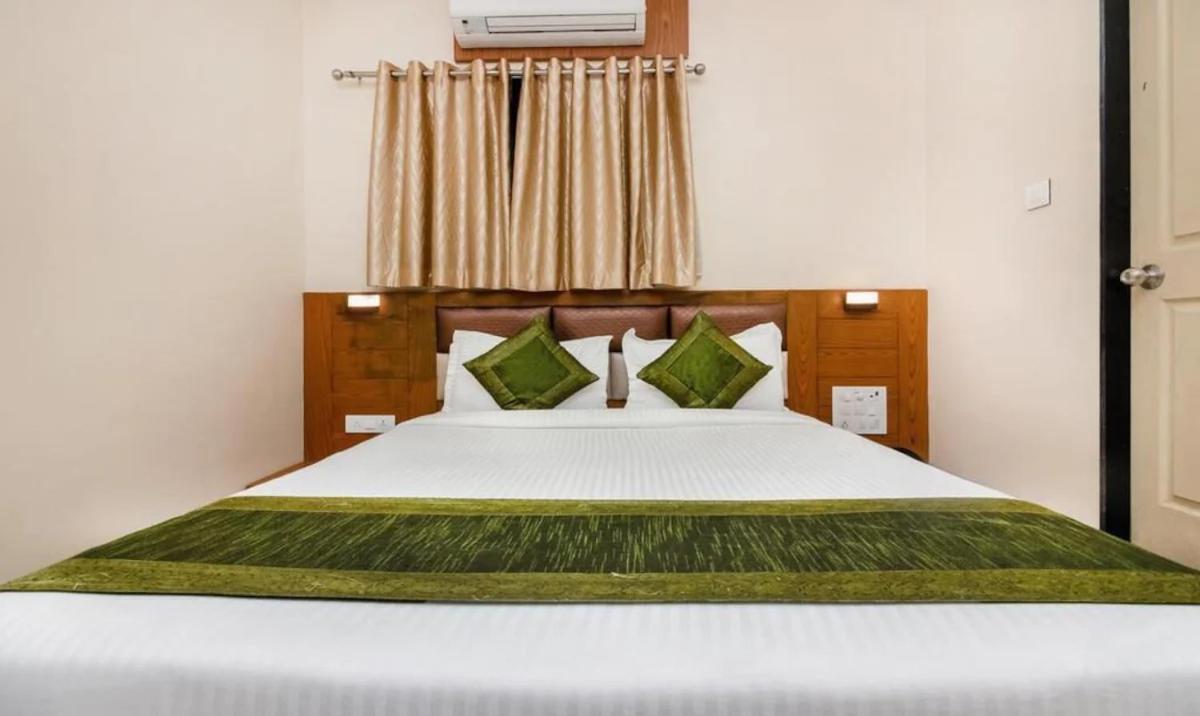 Hotel Volga Plaza Mumbai Ngoại thất bức ảnh